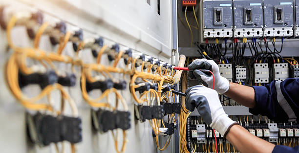 Professional Electrician technician working in Bal Harbour, FL